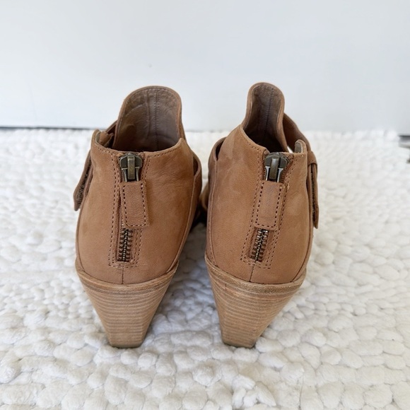 EILEEN FISHER Ives leather booties size 7 brown tan zipper - Picture 6 of 7